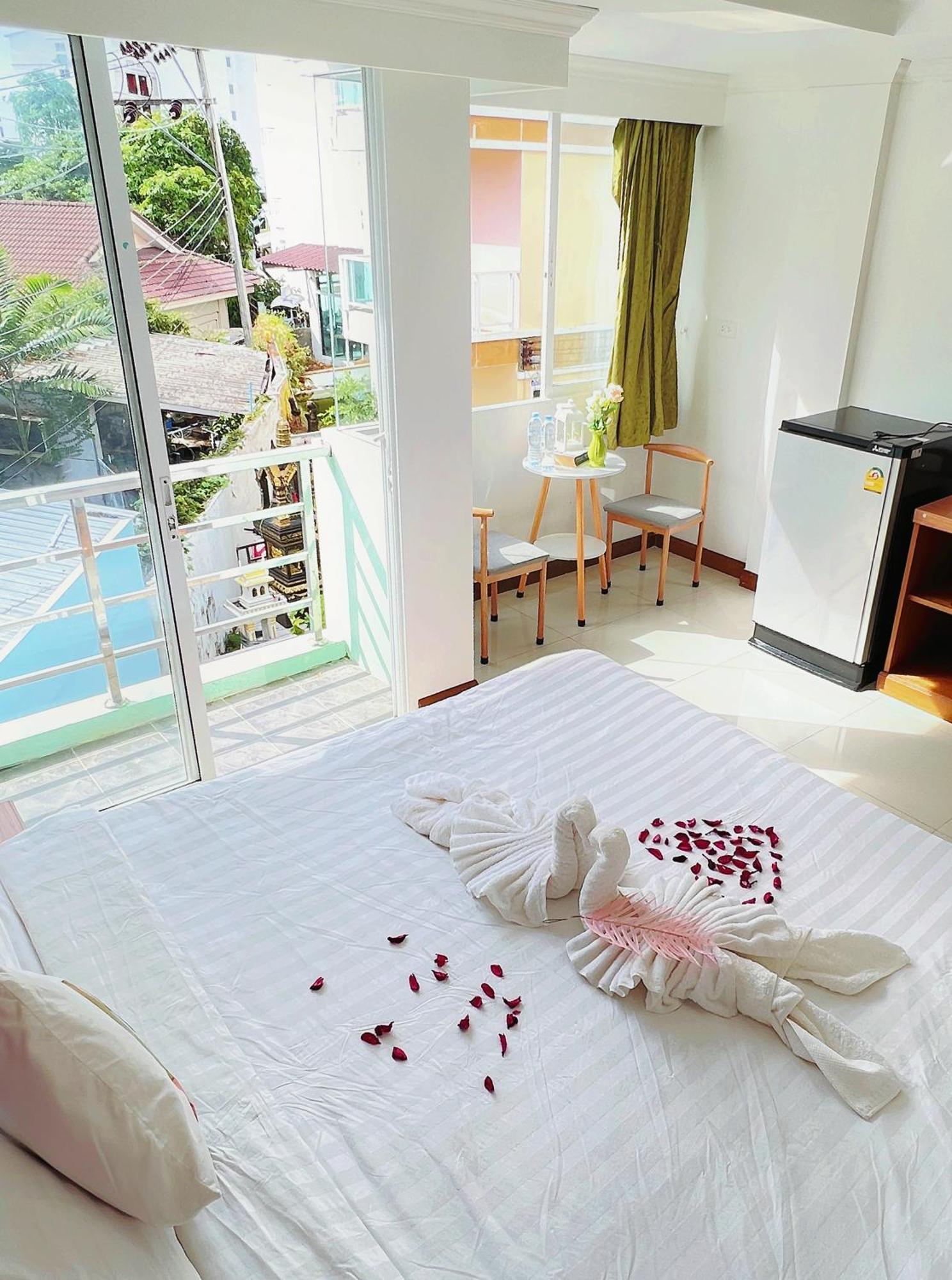 Hotel Lanting Patong Zewnętrze zdjęcie